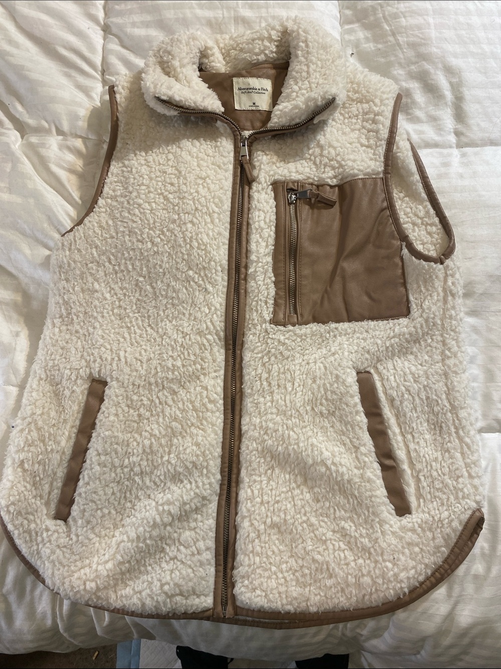Abercrombie & Fitch Cream Sherpa Vest with Tan Trim